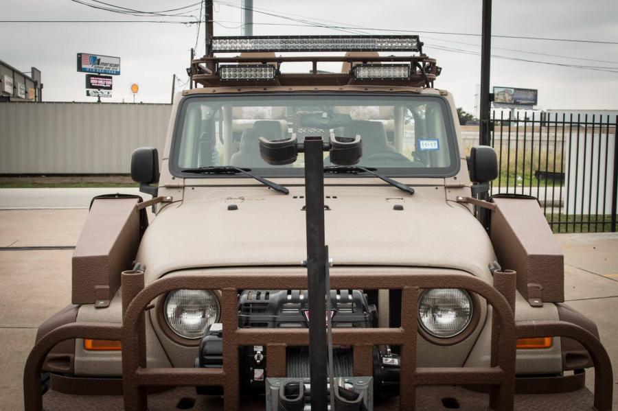 Детали экстерьера Jeep Wrangler by AWT Motorsports 2016 года  (фото 3 из 3)